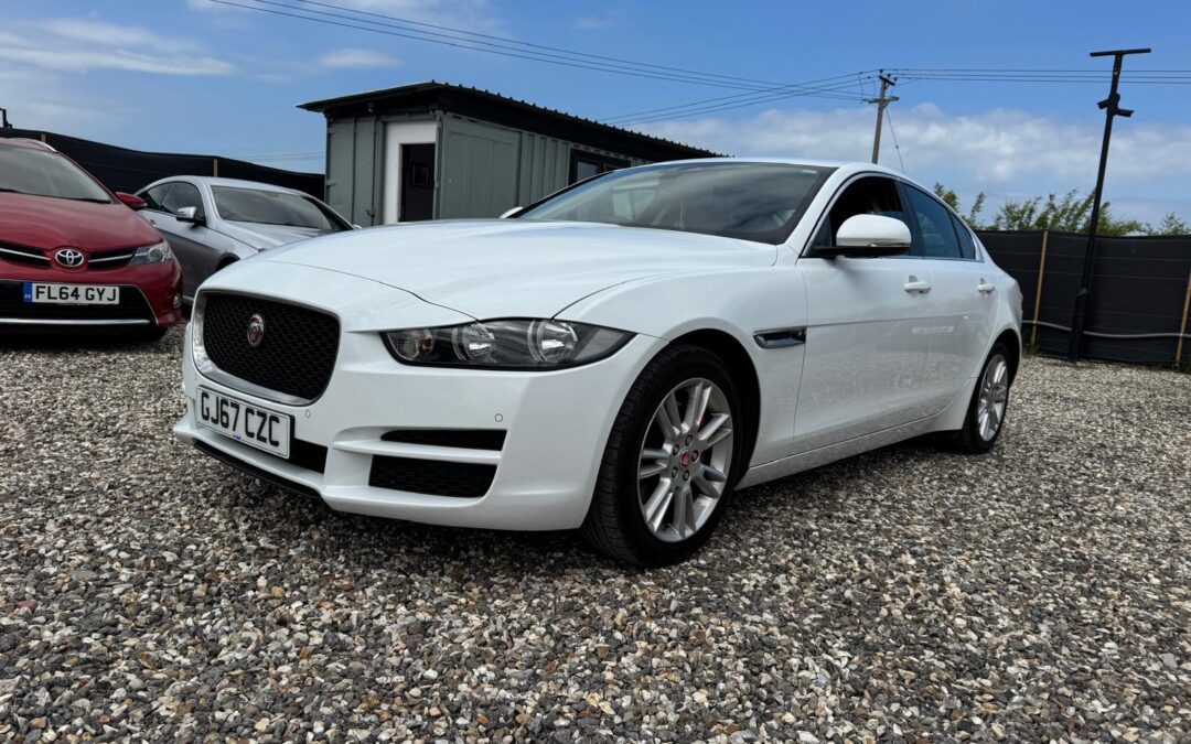 JAGUAR XE GJ67 CZC